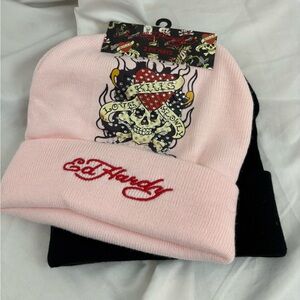NWT Ed Hardy OSFM (2) pack Winter Hat/Beanie Bundle…
